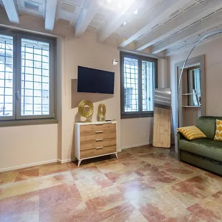 Corte Felicita Apartment *